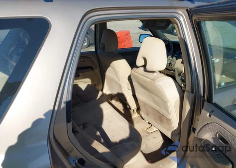 2006 Honda Cr-V Lx z USA, uszkodzony, nr VIN JHLRD68536C007890